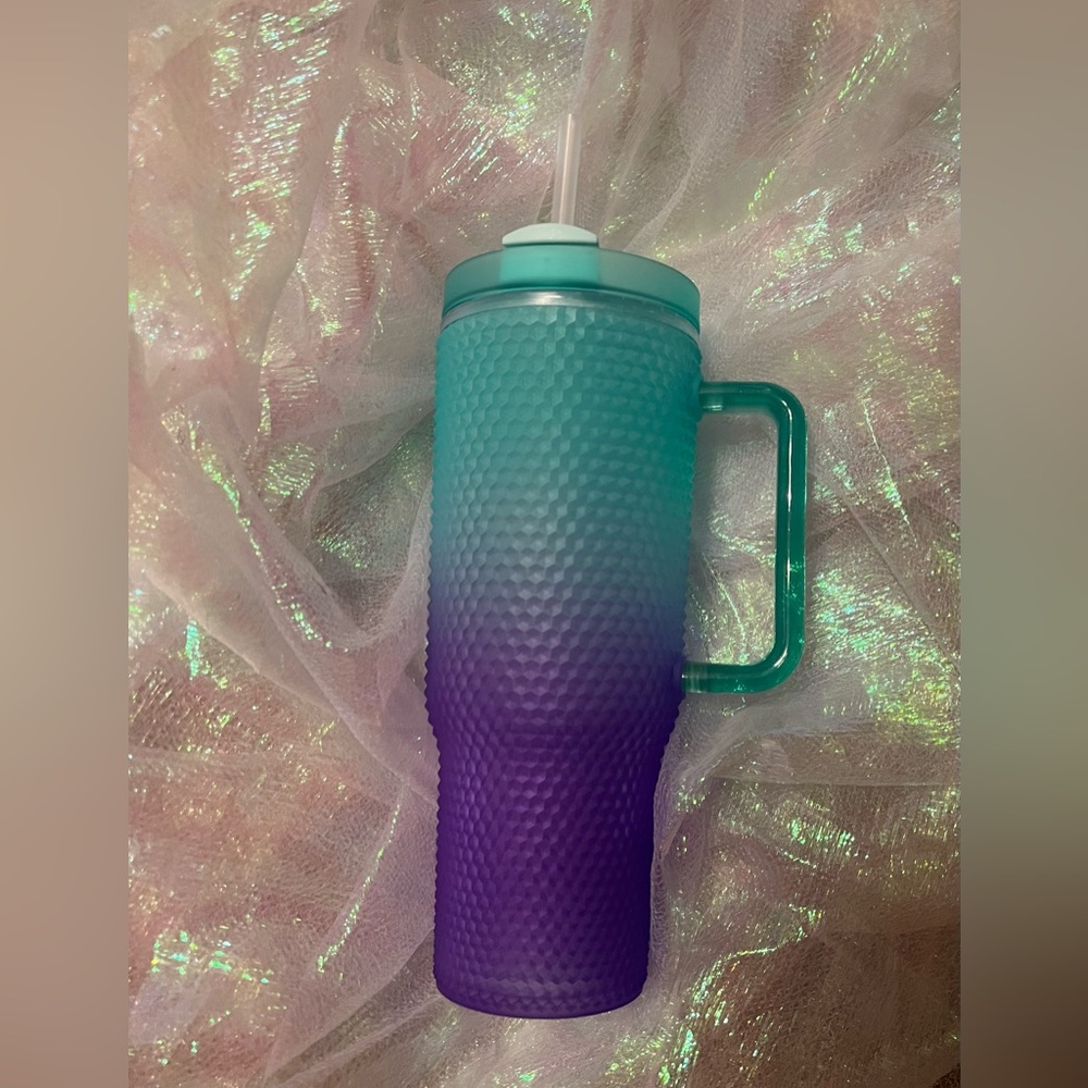 Green and Purple Tumbler with Handle & Free Straw Cover